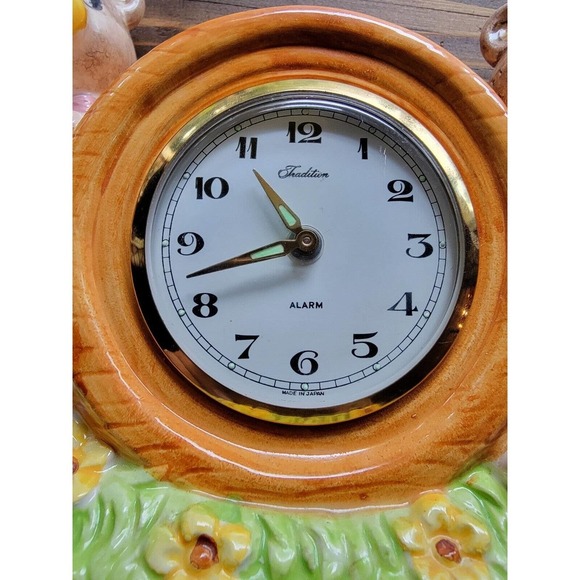 Vintage Ceramic Bear Mantle Table Clock Made In Japan - Picture 5 of 13
